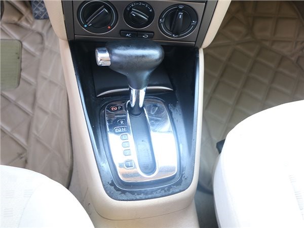 经典中的经典 大众高尔夫 1.8L 自动挡 你还在等什么
