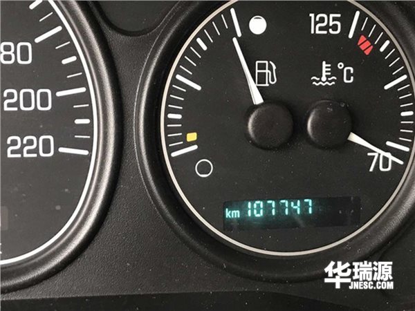 别克GL8 自动豪华型，动力强劲，空间舒适
