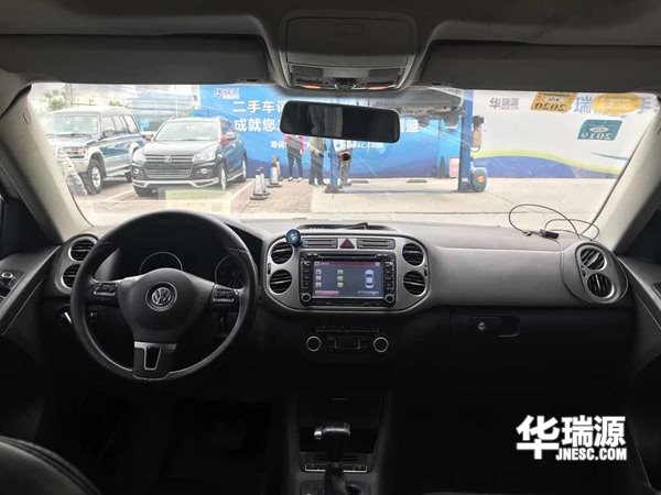 德系高档中型SUV—大众途观， 敞阔空间，卓越驾控