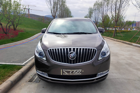 嘉峪关二手别克GL8 2014款 3.0L SIDI旗舰版
