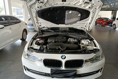 铜川二手宝马3系 2015款 316Li 1.6T 手自一体 时尚型