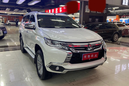 哈尔滨二手三菱帕杰罗·劲畅 2019款 帕杰罗·劲畅3.0L中东版